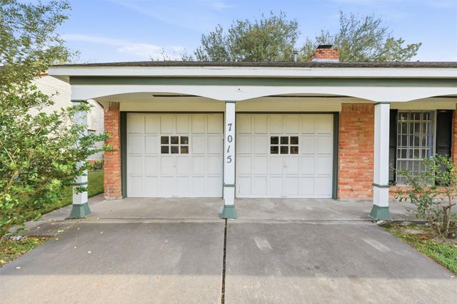 7015 Pella Drive, Houston, TX 77036