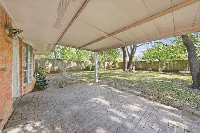 7015 Pella Drive, Houston, TX 77036