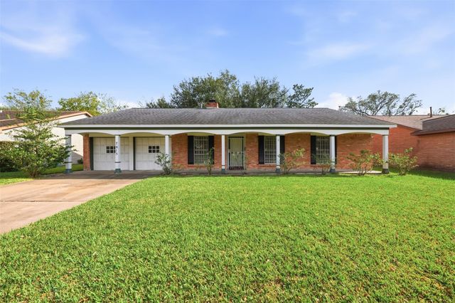 7015 Pella Drive, Houston, TX 77036