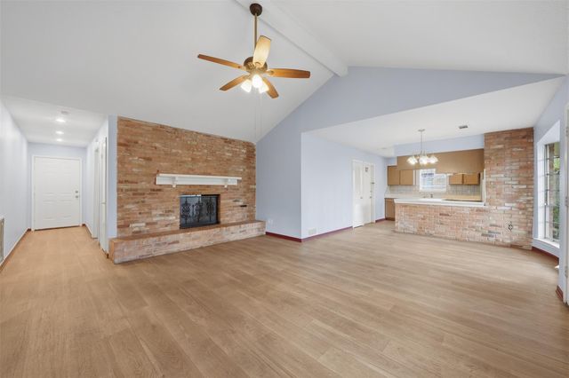 7015 Pella Drive, Houston, TX 77036