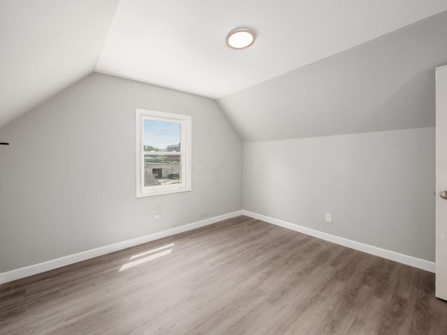 797 Gladden Road, Columbus, OH 43212