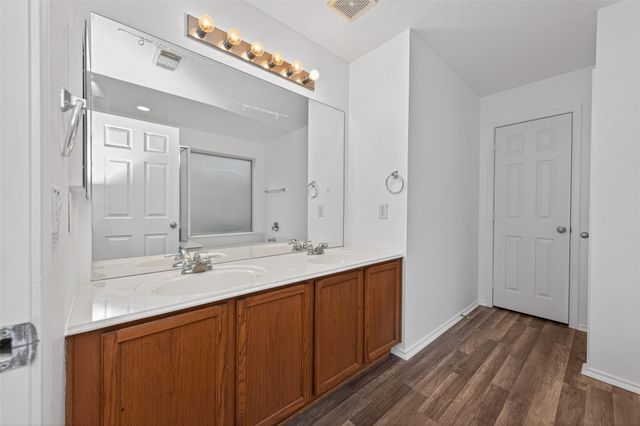 2219 Mountain Ranch Dr, Houston, TX 77049