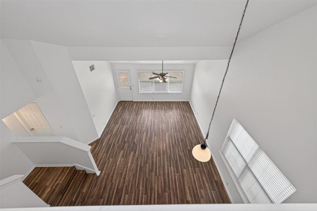 2219 Mountain Ranch Dr, Houston, TX 77049