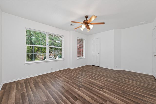 2219 Mountain Ranch Dr, Houston, TX 77049