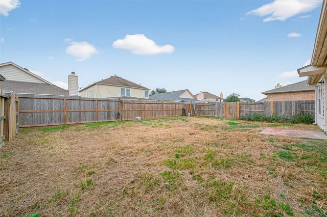 2219 Mountain Ranch Dr, Houston, TX 77049