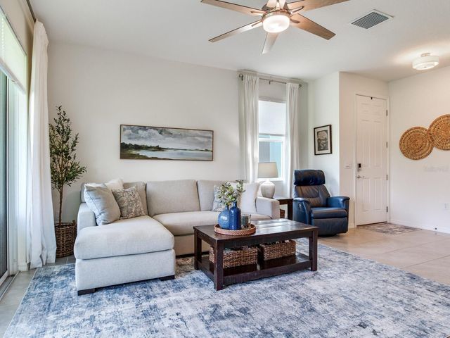 3723 STORMY THISTLE PLACE, Plant City, FL 33565