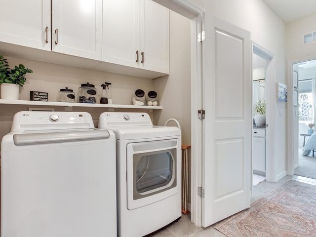 3723 STORMY THISTLE PLACE, Plant City, FL 33565