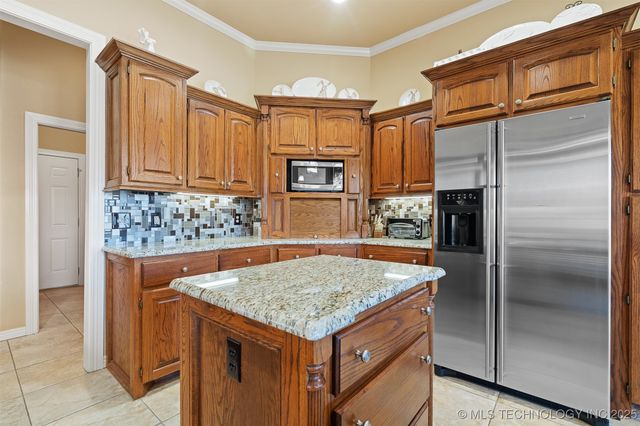 1400 Richmond Drive, Fort Gibson, OK 74434