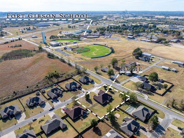 1400 Richmond Drive, Fort Gibson, OK 74434