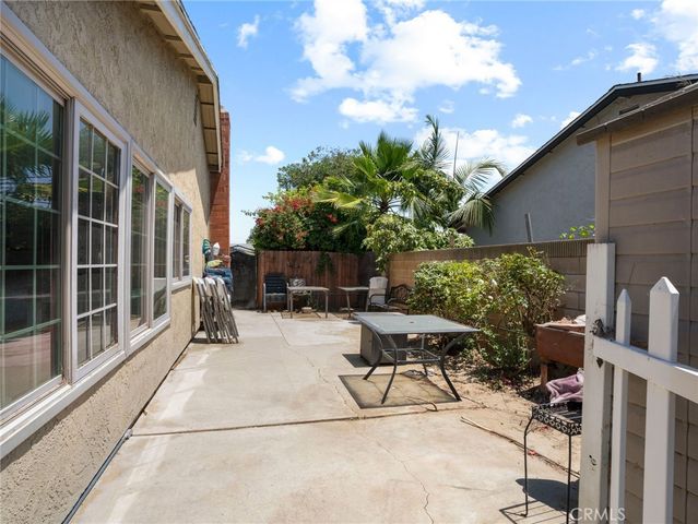 2132 S Pleasant, Ontario, CA 91761