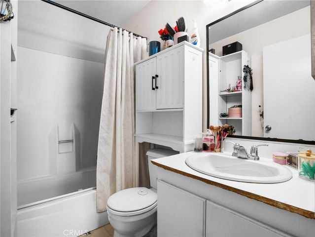 2132 S Pleasant, Ontario, CA 91761