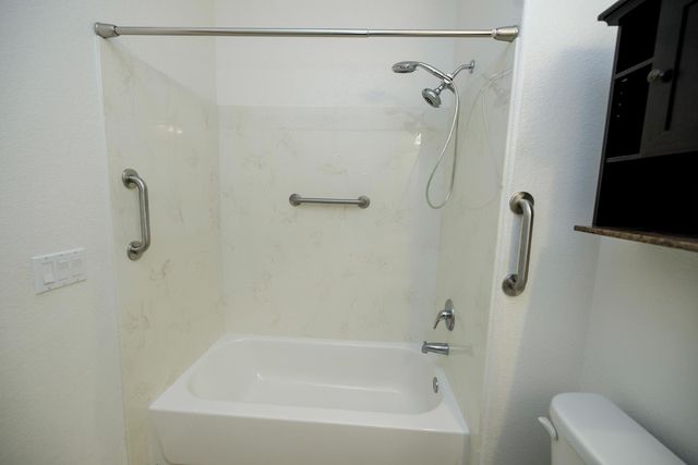 407 Northampton Way, Newman, CA 95360