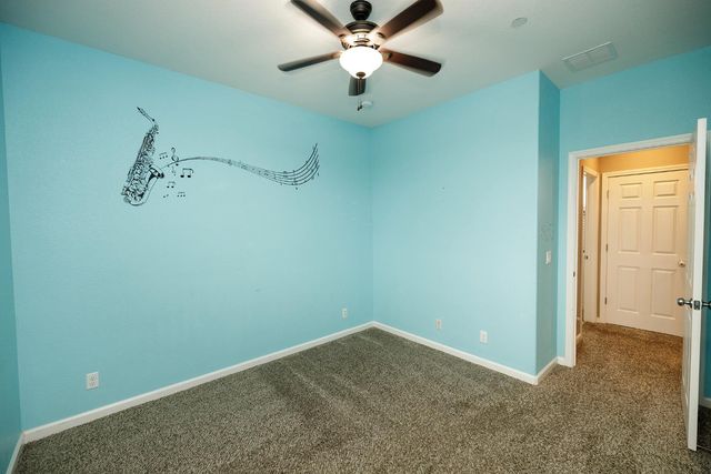 407 Northampton Way, Newman, CA 95360