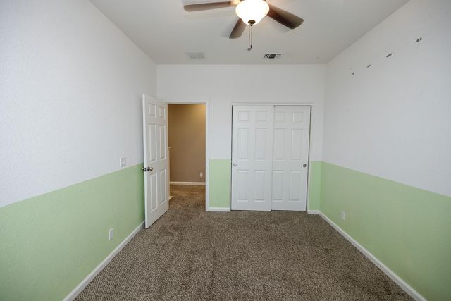 407 Northampton Way, Newman, CA 95360