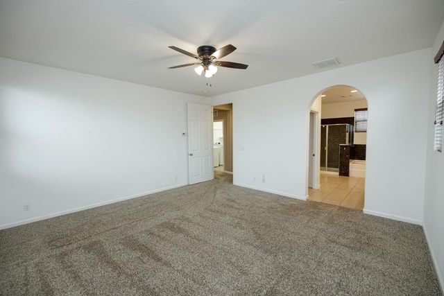 407 Northampton Way, Newman, CA 95360