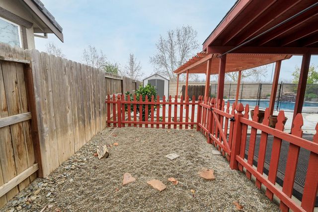 407 Northampton Way, Newman, CA 95360