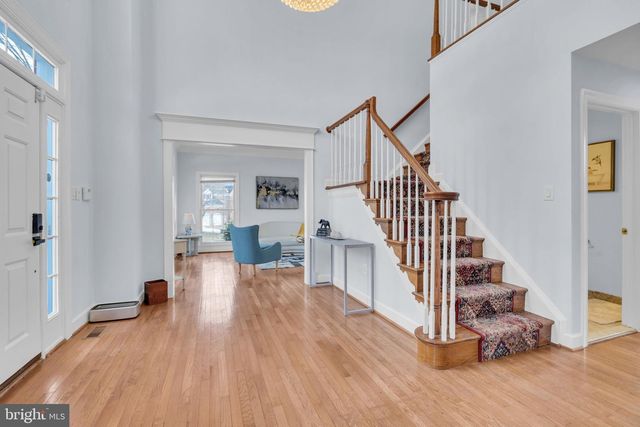 9315 HALLSTON CT, Fairfax Station, VA 22039