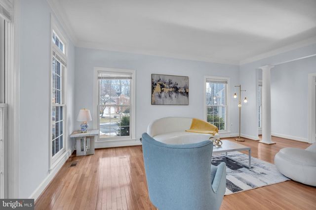 9315 HALLSTON CT, Fairfax Station, VA 22039