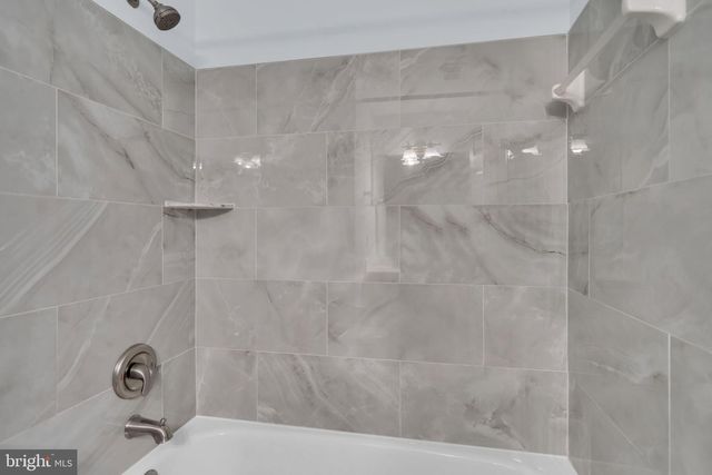 9315 HALLSTON CT, Fairfax Station, VA 22039