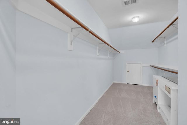 9315 HALLSTON CT, Fairfax Station, VA 22039