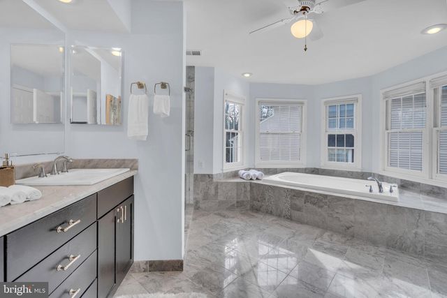 9315 HALLSTON CT, Fairfax Station, VA 22039