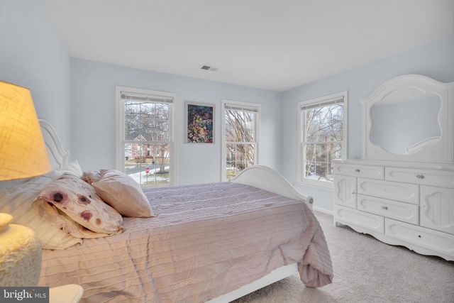 9315 HALLSTON CT, Fairfax Station, VA 22039