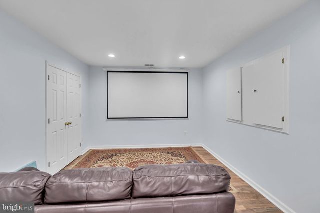 9315 HALLSTON CT, Fairfax Station, VA 22039