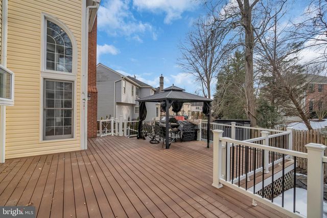 9315 HALLSTON CT, Fairfax Station, VA 22039