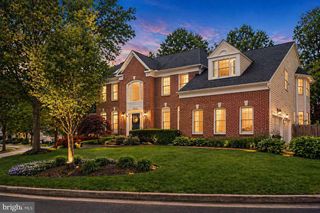 9315 HALLSTON CT, Fairfax Station, VA 22039