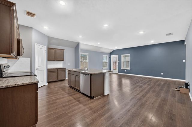 2812 Royal, Denton, TX 76209