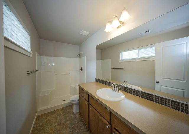 2195 N Oakland Ln, Liberty Lake, WA 99019