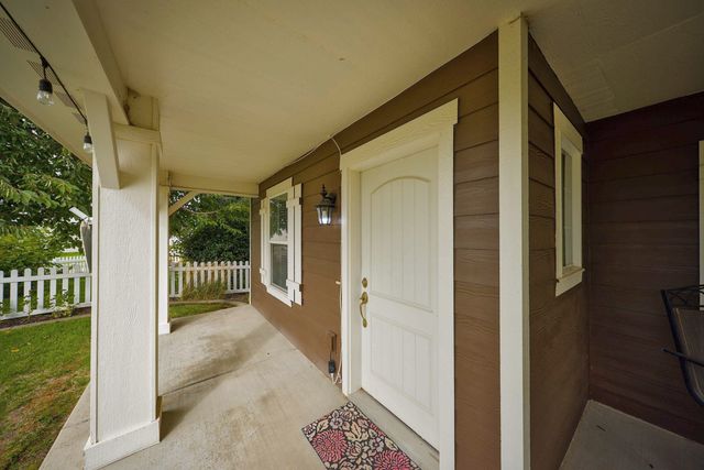 2195 N Oakland Ln, Liberty Lake, WA 99019