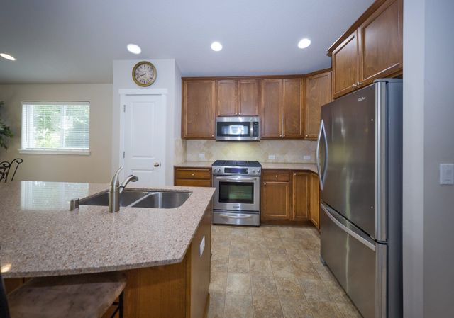 2195 N Oakland Ln, Liberty Lake, WA 99019