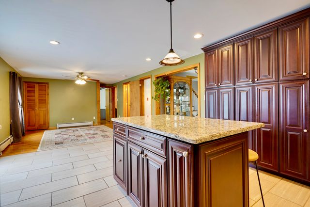 85 Bailey Woods Road, Brooklyn, CT 06234