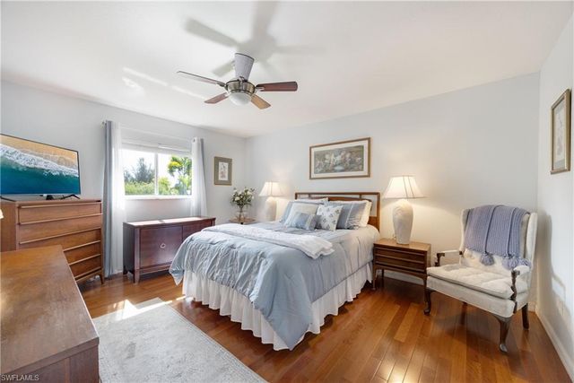 1131 28th PL, Cape Coral, FL 33993