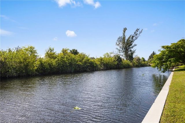 1131 28th PL, Cape Coral, FL 33993