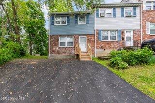 98 Mount Hope Drive, Albany, NY 12202