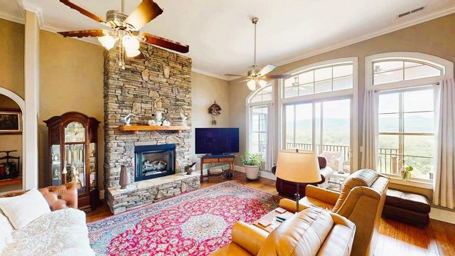 1934 Pleasant Hill Road, Greer, SC 29651