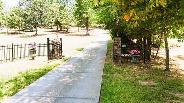 1934 Pleasant Hill Road, Greer, SC 29651