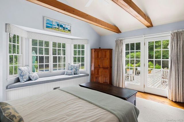4 Foster Road, Quogue, NY 11779