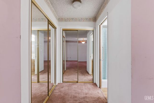 6710 Pinedale Court, Bakersfield, CA 93308