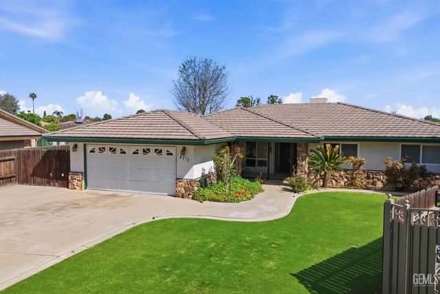 6710 Pinedale Court, Bakersfield, CA 93308