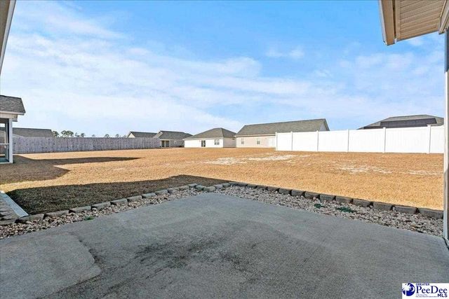 4033 Milan Dr, Florence, SC 29501