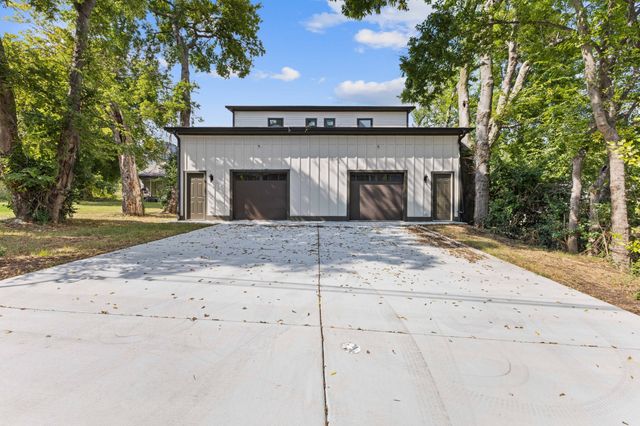 2715B Delaware Ave, Nashville, TN 37209