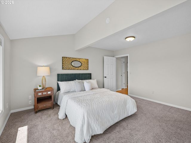 27885 Sw LADD HILL Rd, Sherwood, OR 97140