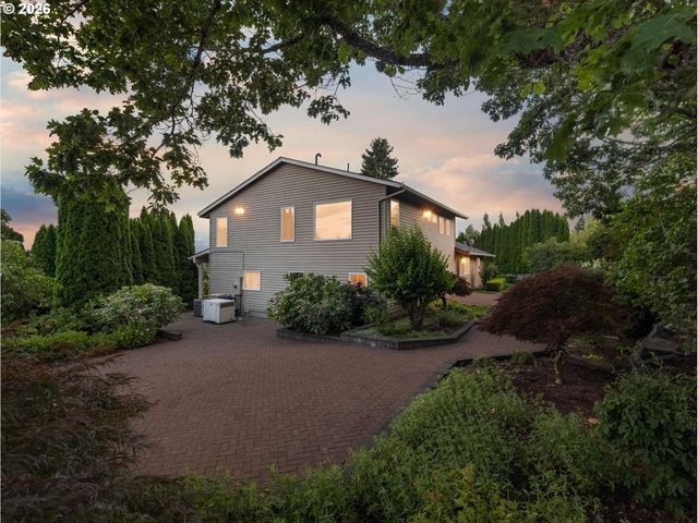 27885 Sw LADD HILL Rd, Sherwood, OR 97140