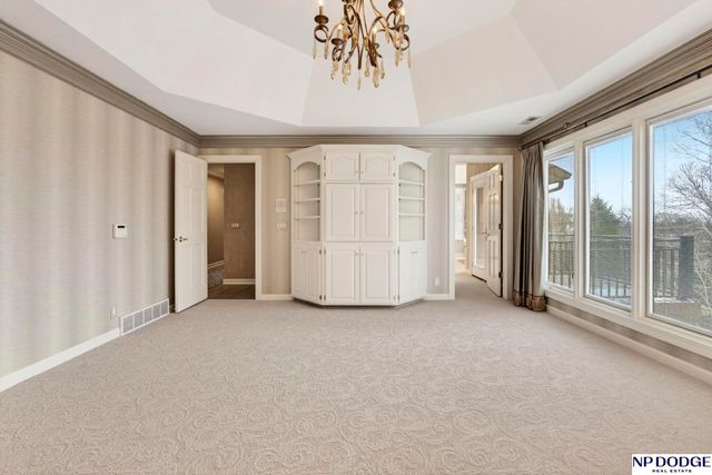 115 S 128th Plaza, Omaha, NE 68154