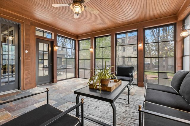 2204 W Lake Of The Isles Parkway, Minneapolis, MN 55405