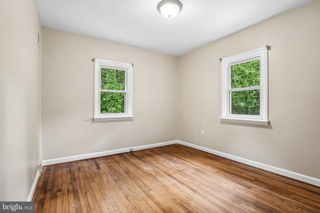 2106 LOCUST AVE, Wilmington, DE 19810