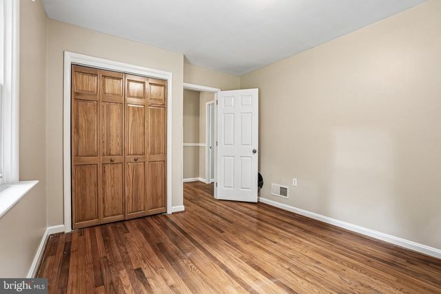 2106 LOCUST AVE, Wilmington, DE 19810